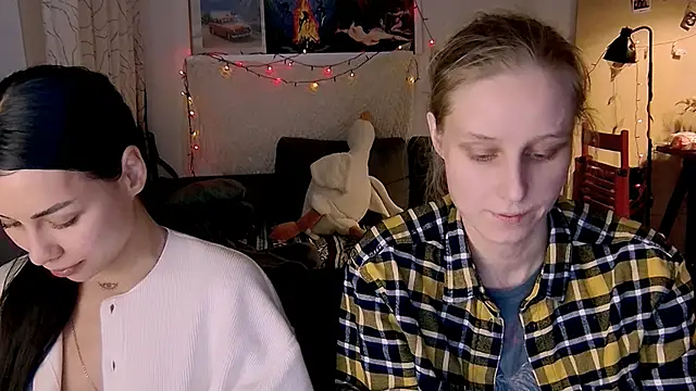 KatiKate online show from February 6, 9:28 pm