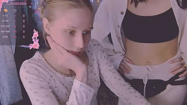 KatiKate online show from March 1, 2:55 pm