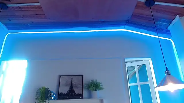 ShyVibes  online show from September 13, 7:24 pm