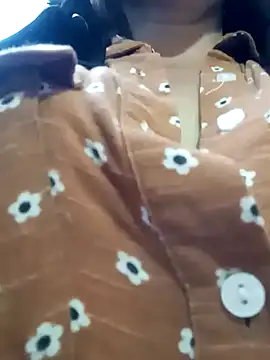 celeste-30  online show from February 11, 11:01 pm