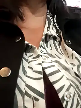 celeste-30  online show from February 13, 11:37 pm