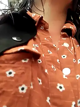 celeste-30  online show from February 25, 11:52 am