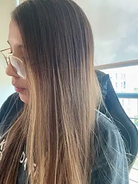 SophieRaily  online show from September 26, 6:56 pm