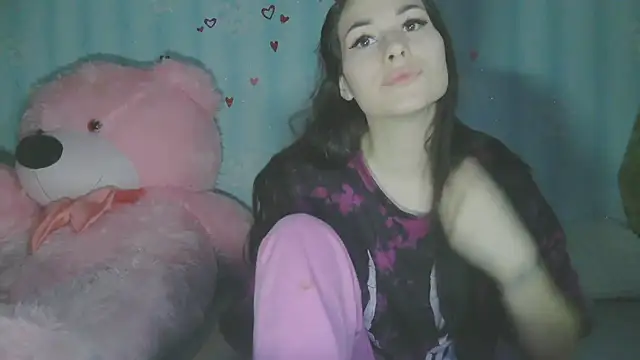 DreamKarina online show from February 25, 7:25 pm