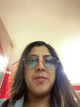 Snapshot of girl_anni chatting on January 30, 10:19 pm girl anni online show from January 30, 10:19 pm