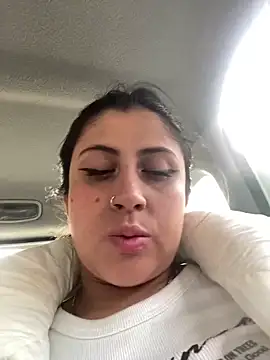 Snapshot of girl_anni chatting on January 31, 6:57 pm girl anni online show from January 31, 6:57 pm