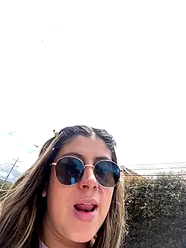 Snapshot of girl_anni chatting on October 16, 4:08 pm girl anni online show from October 16, 4:08 pm