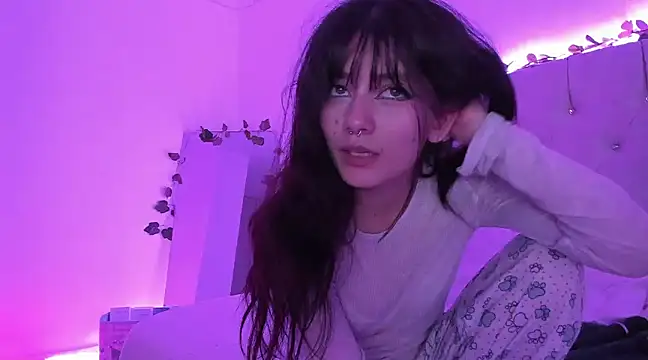 Snapshot of Sakito_Tokio chatting on December 13, 3:49 am Sakito Tokio online show from December 13, 3:49 am