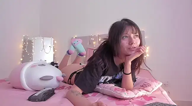 Snapshot of Sakito_Tokio chatting on January 2, 8:57 pm Sakito Tokio online show from January 2, 8:57 pm