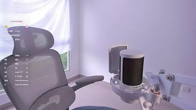 Snapshot of Sakito_Tokio chatting on December 18, 7:42 pm Sakito Tokio online show from December 18, 7:42 pm