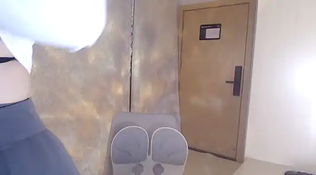 puppy-mango online show from December 9, 5:40 am