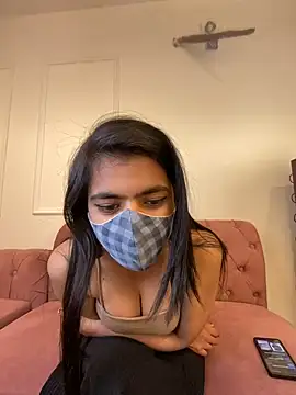 Snapshot of Emmy_kapoor chatting on December 7, 5:59 am Emmy kapoor online show from December 7, 5:59 am