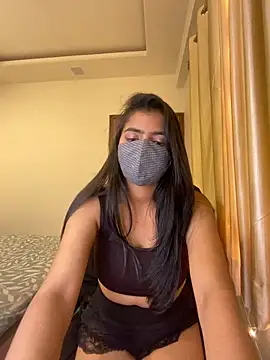 Snapshot of Emmy_kapoor chatting on January 6, 8:39 pm Emmy kapoor online show from January 6, 8:39 pm