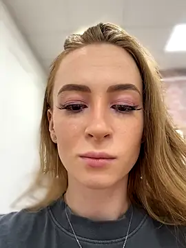  AngelMoon  online show from September 17, 3:52 am