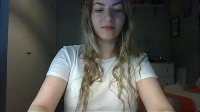 Snapshot of ROSIEx_sweet chatting on November 4, 8:02 am ROSIEx sweet online show from November 4, 8:02 am