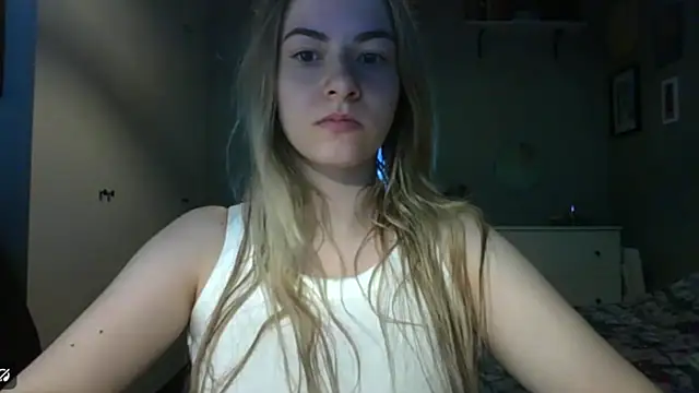 Snapshot of ROSIEx_sweet chatting on March 31, 6:47 am ROSIEx sweet online show from March 31, 6:47 am