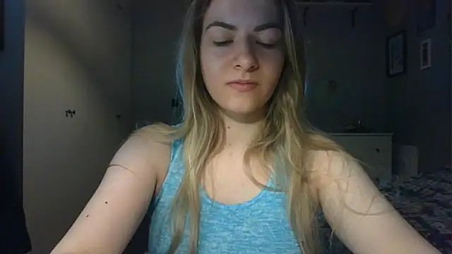Snapshot of ROSIEx_sweet chatting on May 19, 6:42 am ROSIEx sweet online show from May 19, 6:42 am