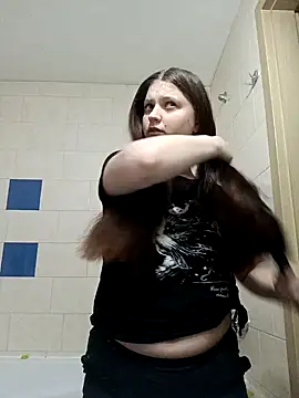 Snapshot of kila_lo chatting on January 13, 12:19 am kila lo online show from January 13, 12:19 am