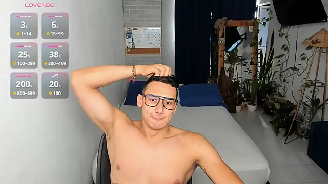 Travis bakers online show from December 3, 3:00 pm