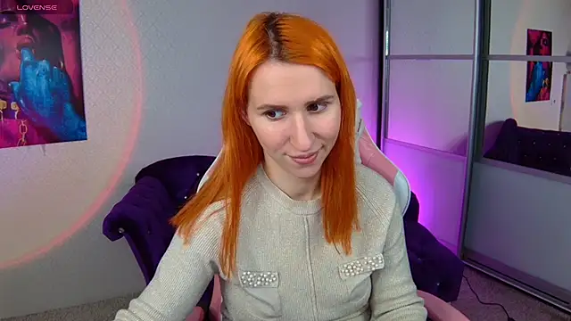 Snapshot of AliceBYKiss chatting on January 29, 7:57 am AliceBYKiss online show from January 29, 7:57 am