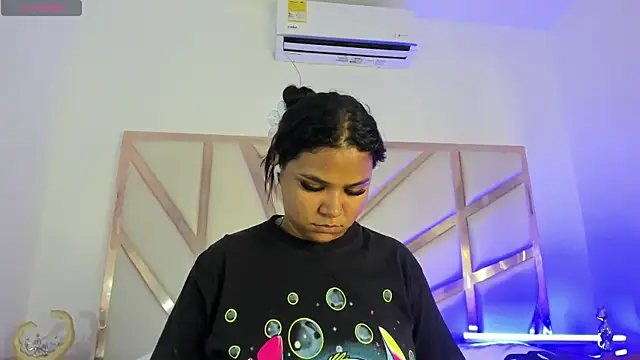 Carolina Evanss online show from September 30, 11:37 am