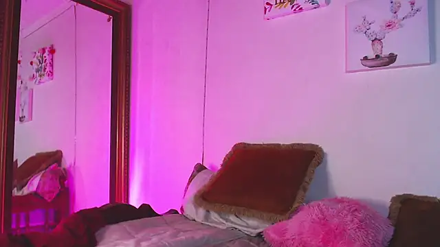 Alice Foster  online show from October 8, 10:07 pm