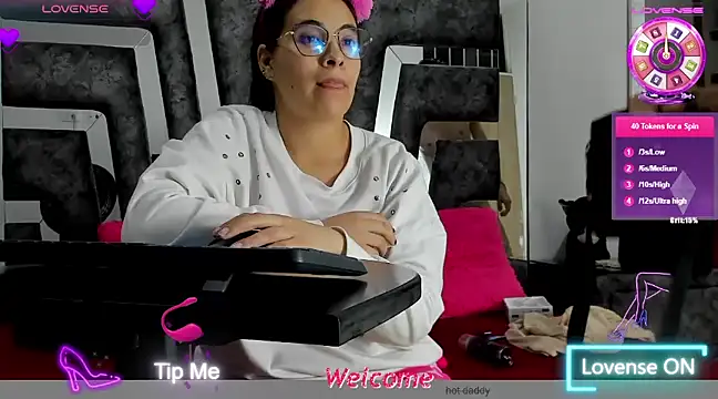 Salome Moonn online show from March 6, 12:43 am