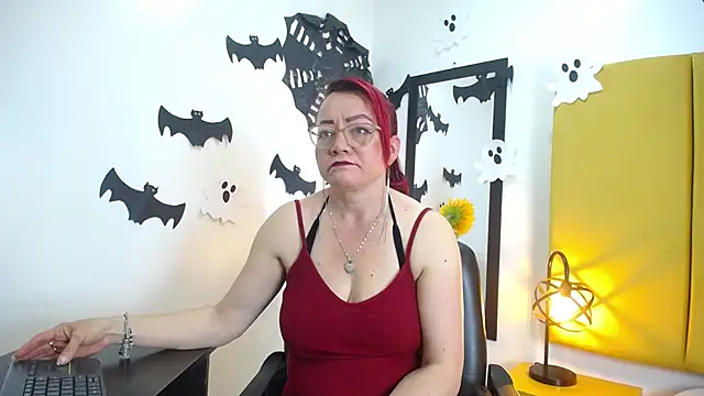 Lupiita223 online show from October 22, 12:49 pm