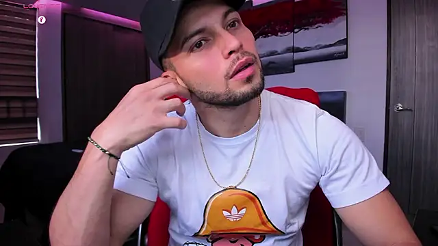 Snapshot of nick_klaus chatting on March 2, 10:16 pm nick klaus online show from March 2, 10:16 pm