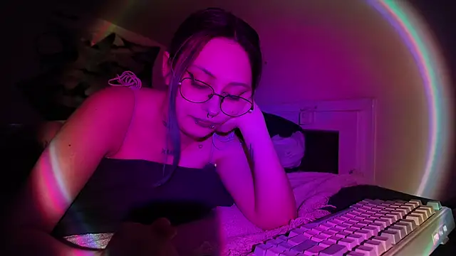 Snapshot of xannyinsoull chatting on June 8, 10:32 pm xannyinsoull online show from June 8, 10:32 pm