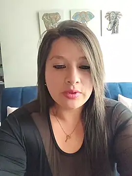 Neve Collins online show from February 18, 2:35 pm