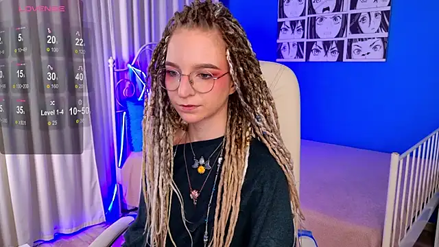 VioletShine online show from November 26, 10:05 am