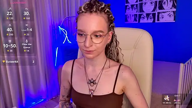 VioletShine online show from June 12, 1:21 pm