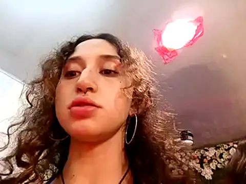 Queenjenn   online show from February 7, 3:01 am