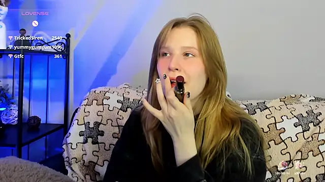 EvaStevs online show from January 18, 12:24 am