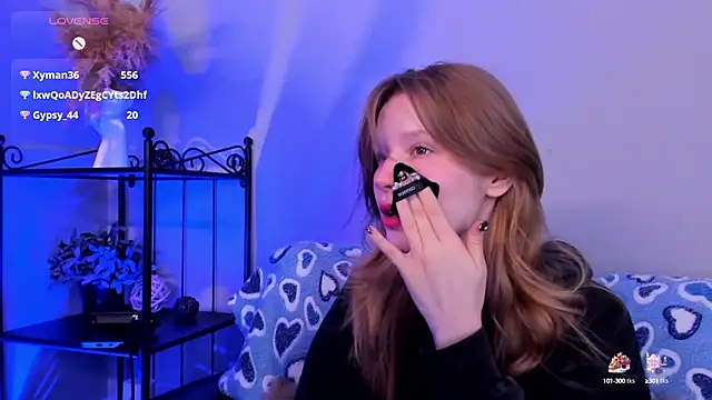 EvaStevs online show from January 25, 4:13 am