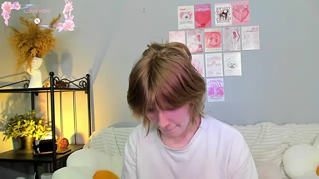 EvaStevs online show from March 9, 3:54 am