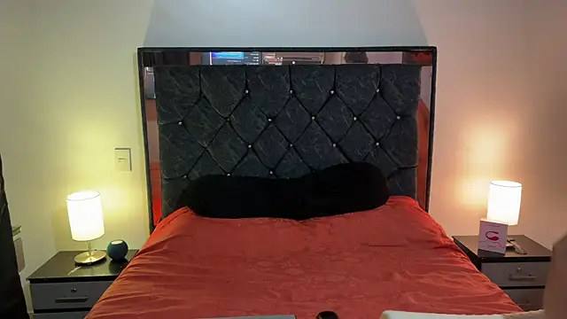 khonsu s online show from April 10, 9:52 pm