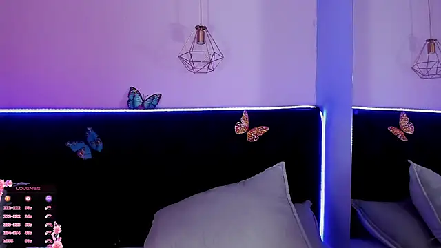 Anastasia Whitee online show from November 19, 2:44 am