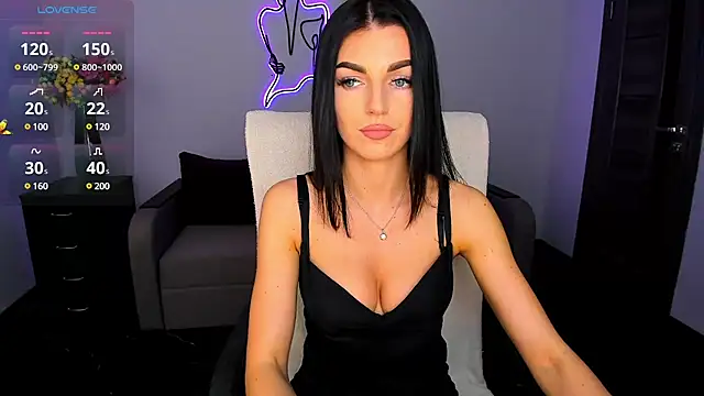 Angelina Clarks online show from March 19, 6:57 am