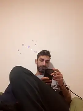 Italian69am online show from November 4, 7:18 am