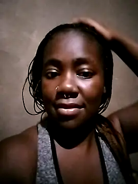 Snapshot of MelaninSexyDoll chatting on January 14, 10:23 pm MelaninSexyDoll online show from January 14, 10:23 pm