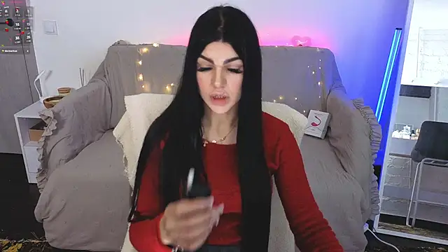 Tiffany lab online show from October 4, 10:13 am