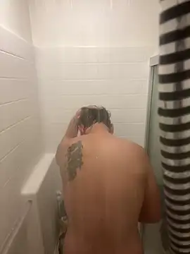 Snapshot of 2Fly4Guy chatting on December 21, 5:47 am 2Fly4Guy online show from December 21, 5:47 am