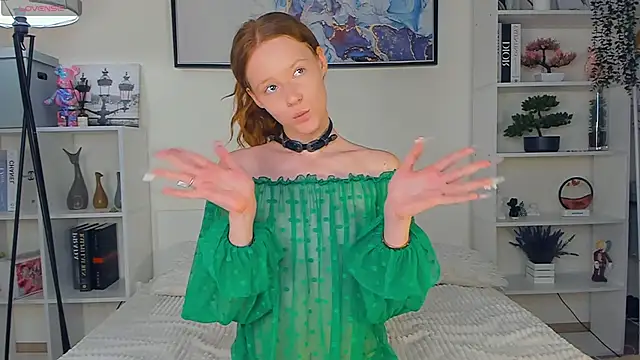 ZaraBluitt online show from February 20, 10:37 am