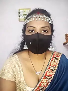 Snapshot of Choclet_bhabhi chatting on January 7, 9:18 am Choclet bhabhi online show from January 7, 9:18 am