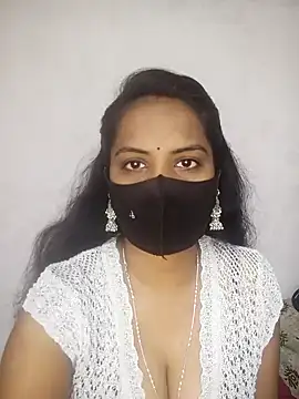 Snapshot of Choclet_bhabhi chatting on January 12, 4:31 am Choclet bhabhi online show from January 12, 4:31 am
