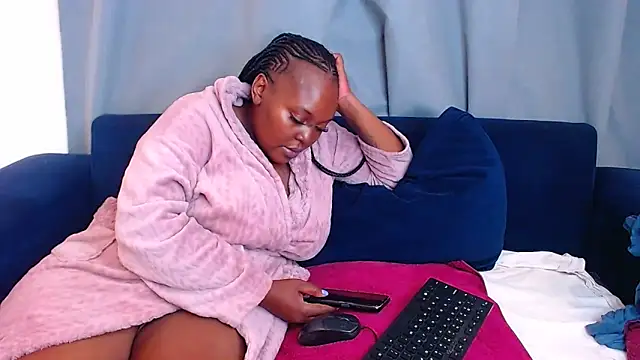 CHERRYYUMMY online show from September 28, 4:23 pm