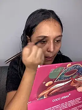 Sweet xuee18 online show from January 6, 7:45 pm