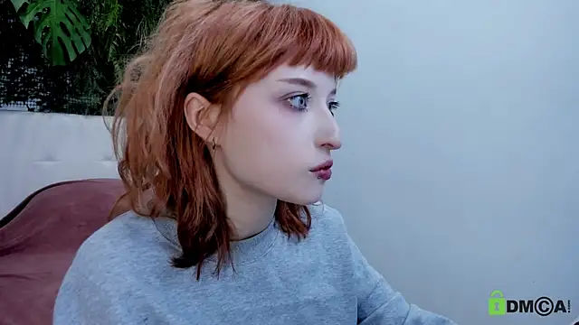 ElizaNik  online show from November 29, 9:40 pm